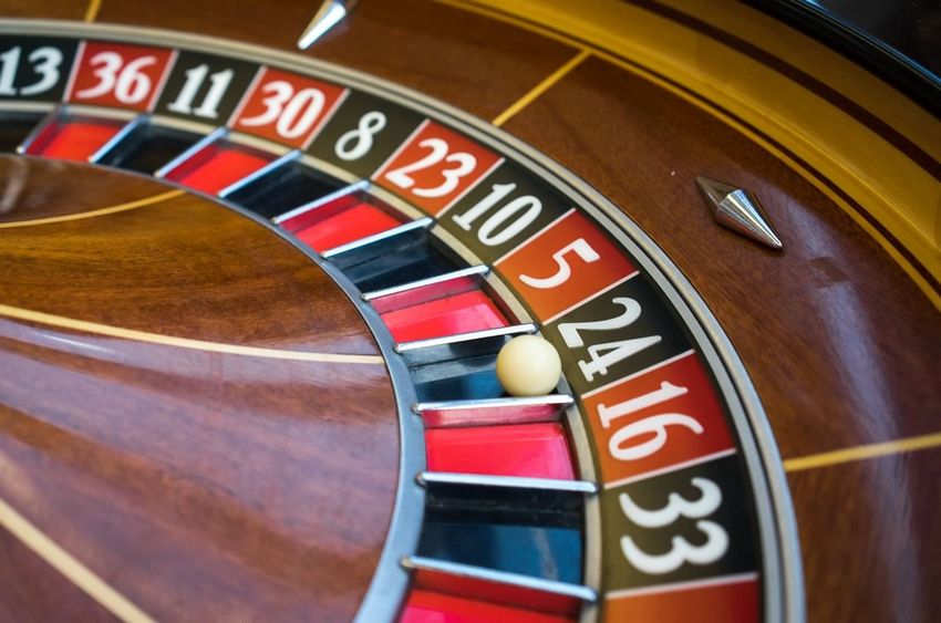 L’essor du jeu mobile : comment les casinos en ligne redéfinissent l’expérience de jeu